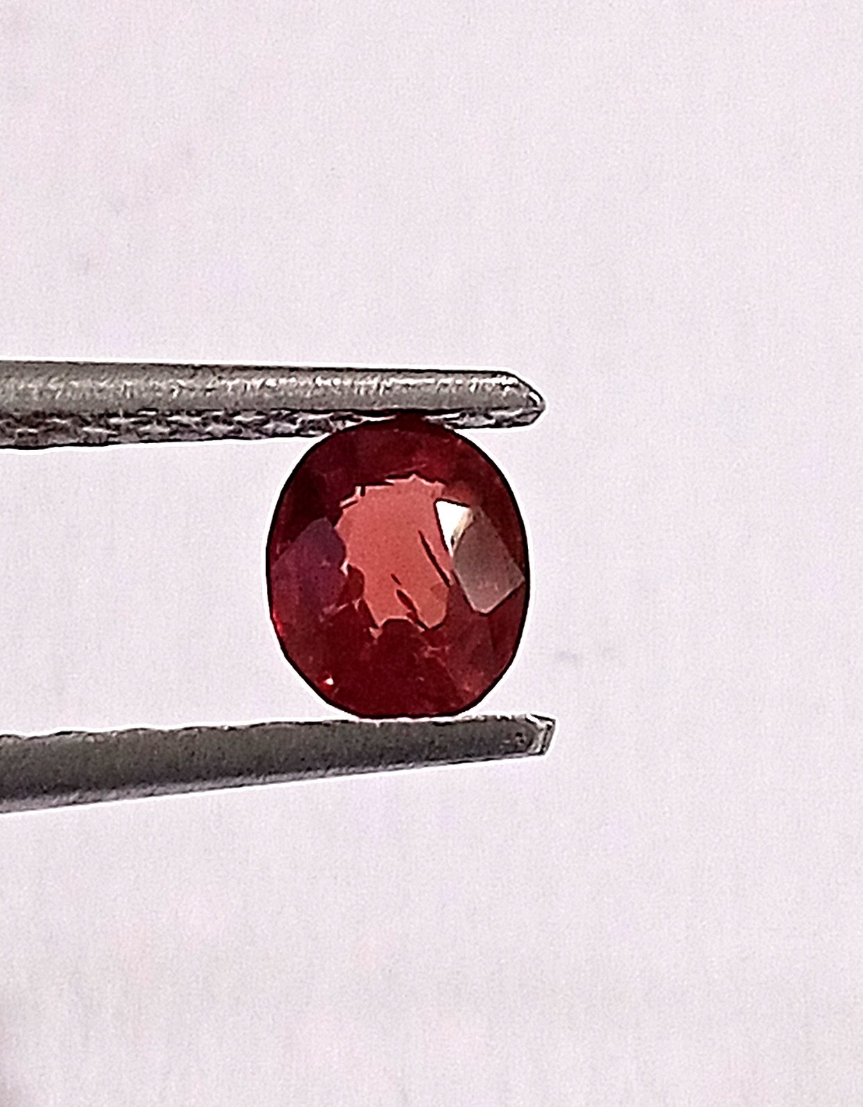 0.52 Cts Ceylon Spinel Gemstone Red Oval Cut 5.2*4.4 MM SP12 - Image 2