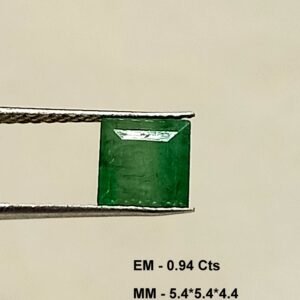0.94 Cts Square Cut Natural Zambian Emerald Gemstone
