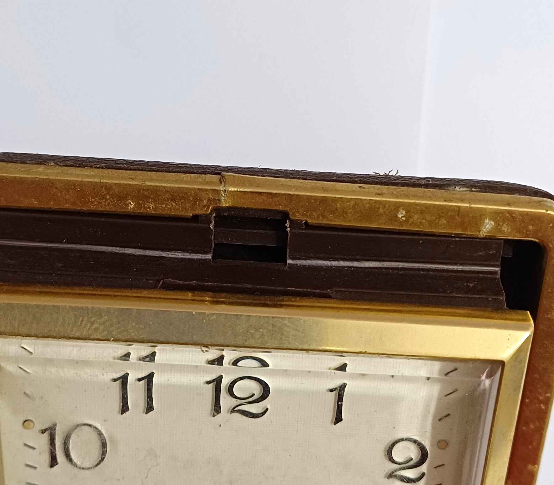 117 Grams 3*3 Inches ANTQ100