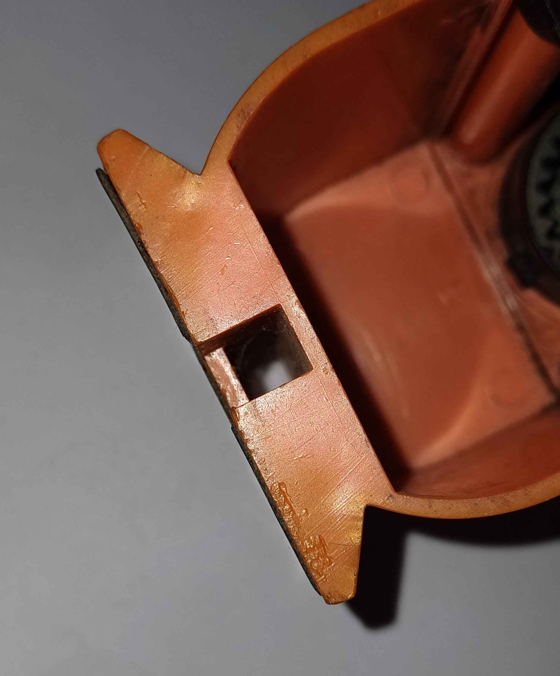 211 Grams 3.2*2.2 Inches ANTQ91