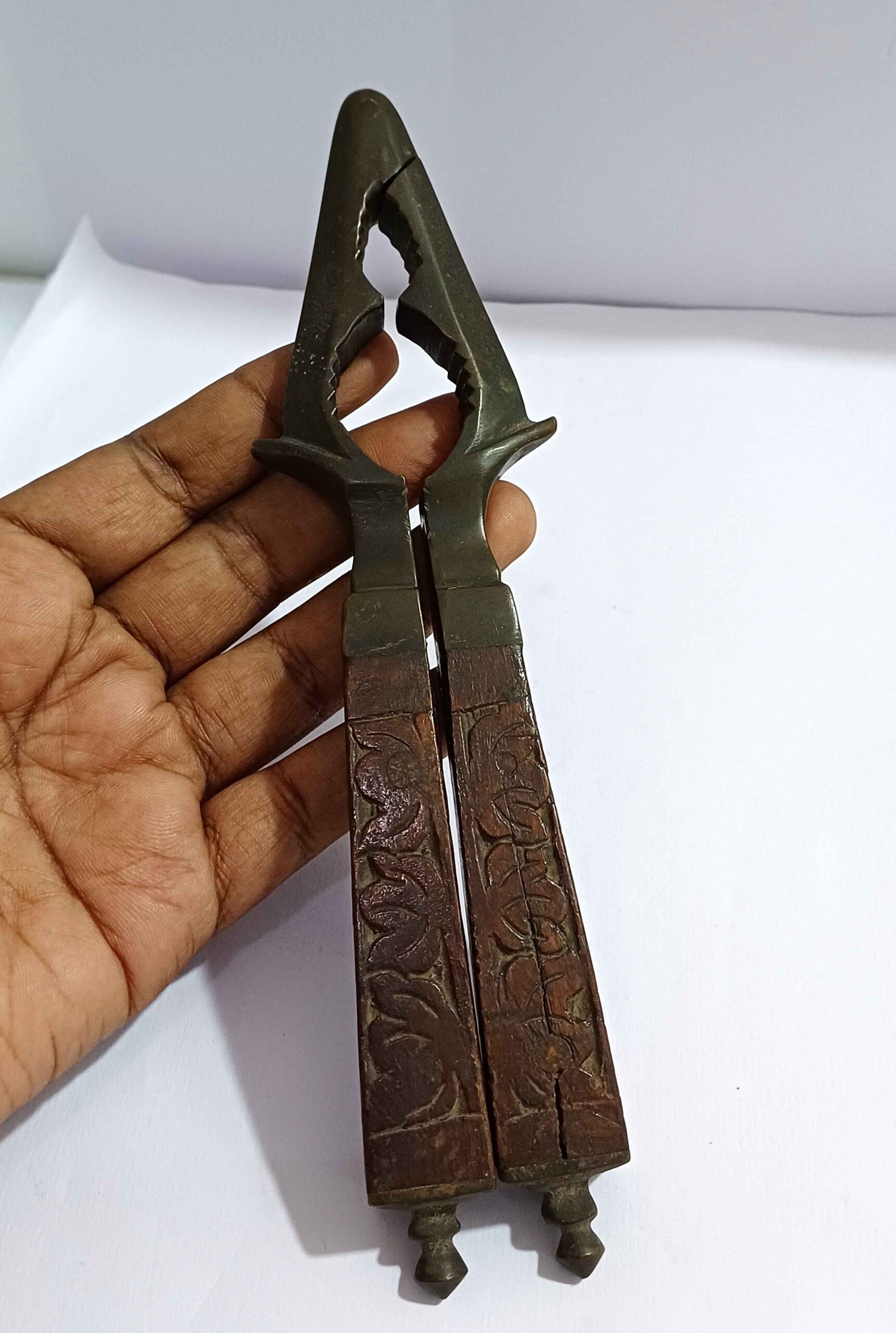 201 Grams 7*1.9 Inches ANTQ33