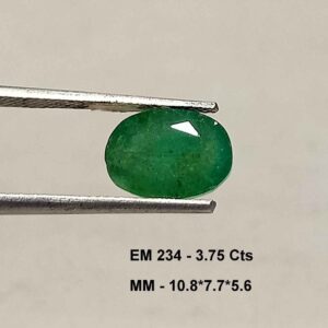 3.75 Cts Oval Cut Natural Zambian Emerald Gemstone 10.8*7.7 MM EM234