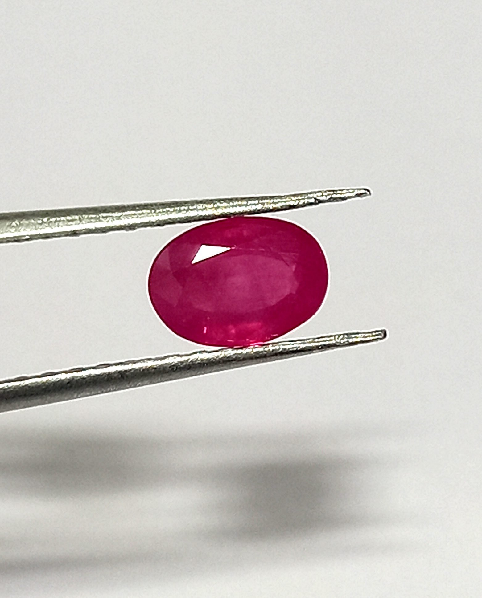 1.06 Cts Natural Burma Pink Ruby Gemstone Oval Cut 6.8*4.8 MM R192 - Image 2