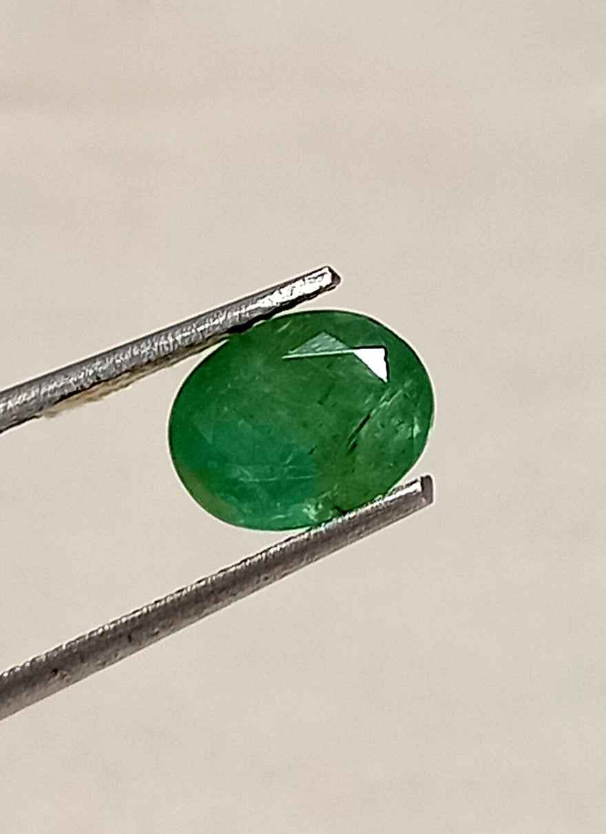 2_240ccbcc-731a-4453-93ee-bada0899fa22 2.30 Cts Natural Zambian Emerald Gemstone Oval Cut 8.9*6.9 MM EM312