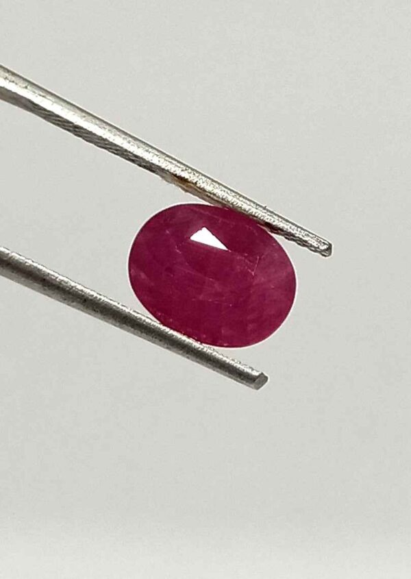4.10 Cts Natural Mozambique Ruby Gemstone Oval Cut 9.8*7.7 MM R37