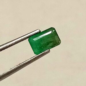 1.05 Cts Natural Zambian Emerald Gemstone Emerald Cut 7.4*4.8 MM EM407