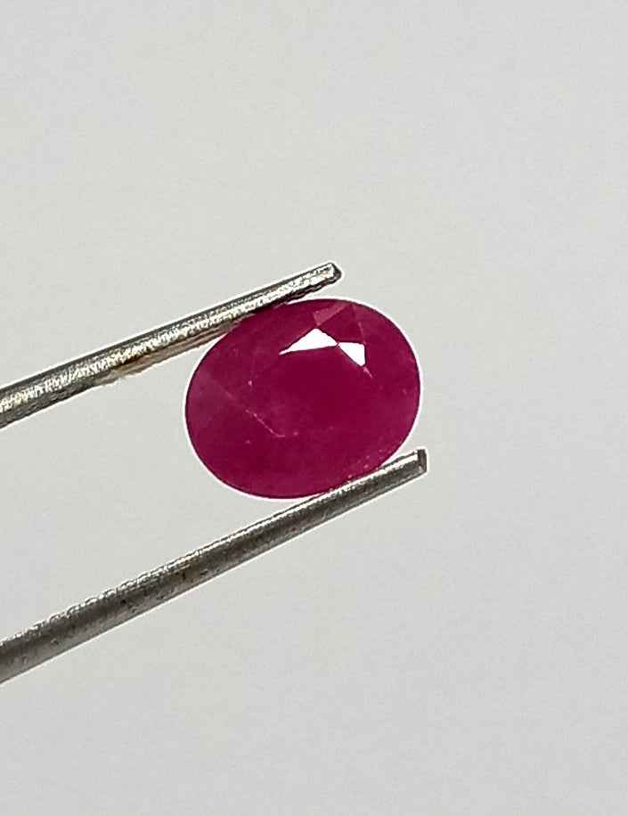2_5e6b0ccb-a800-4dc6-ad79-b2d64a1f9ecd 4.25 Cts Natural Mozambique Pink Ruby Gemstone Oval Cut 9.9*7.8 MM R30
