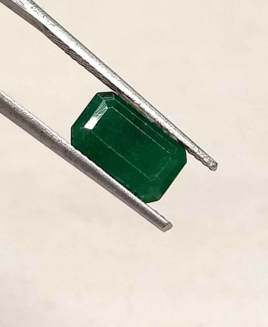 2_fbf20b02-70a9-4298-81a1-4fc8d5a4755d 2.60 Cts Zambian Emerald Natural Gemstone Oval Cut 9.9*6 MM EM246