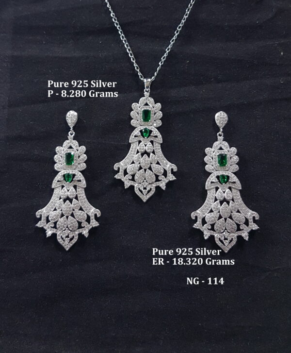 Pendant Set