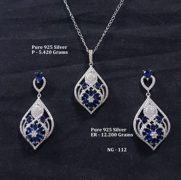 Pendant Set