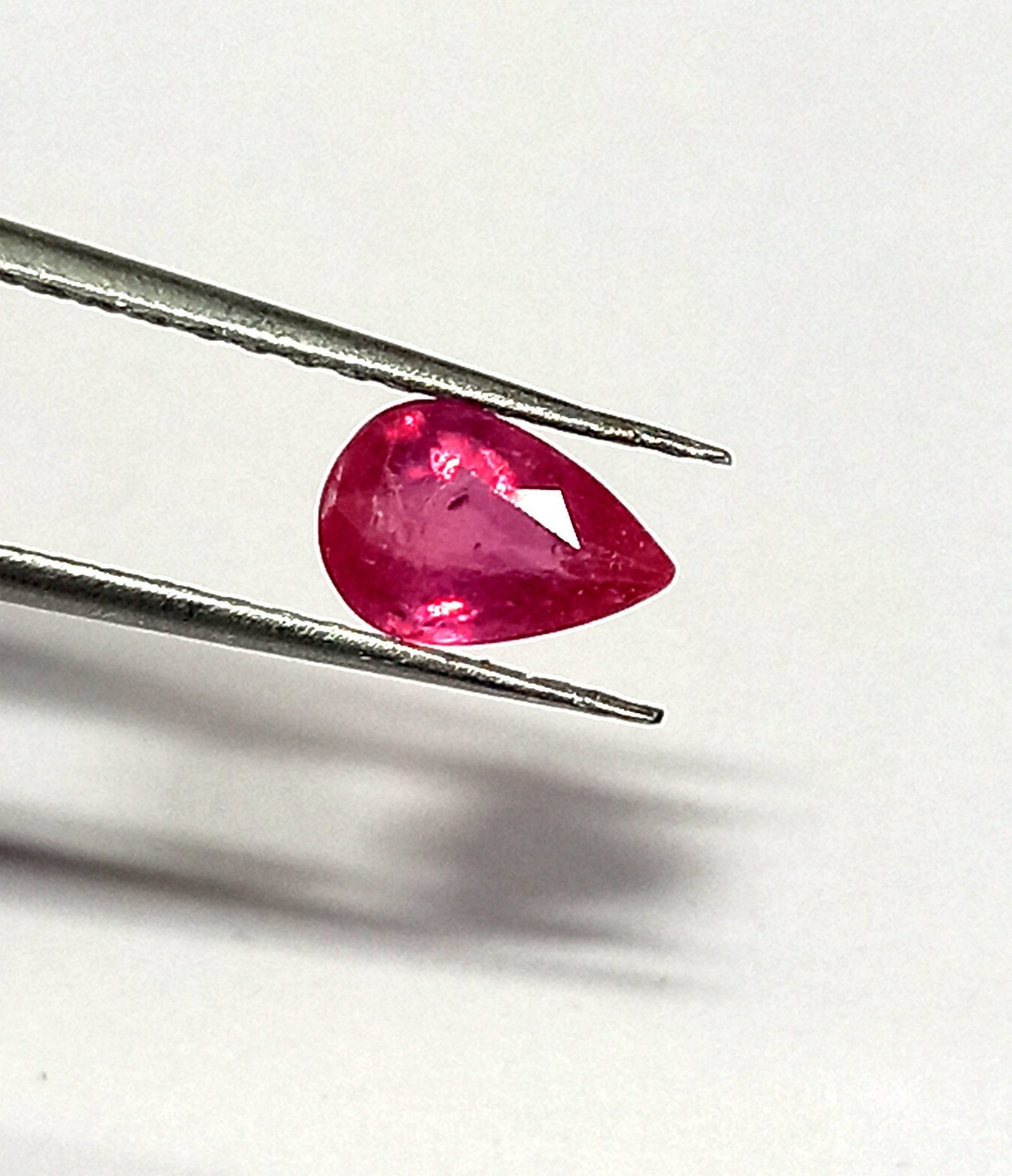 1.10 Cts Natural Burma Pink Ruby Gemstone Pear Cut 7.6*5.1 MM R187 - Image 3