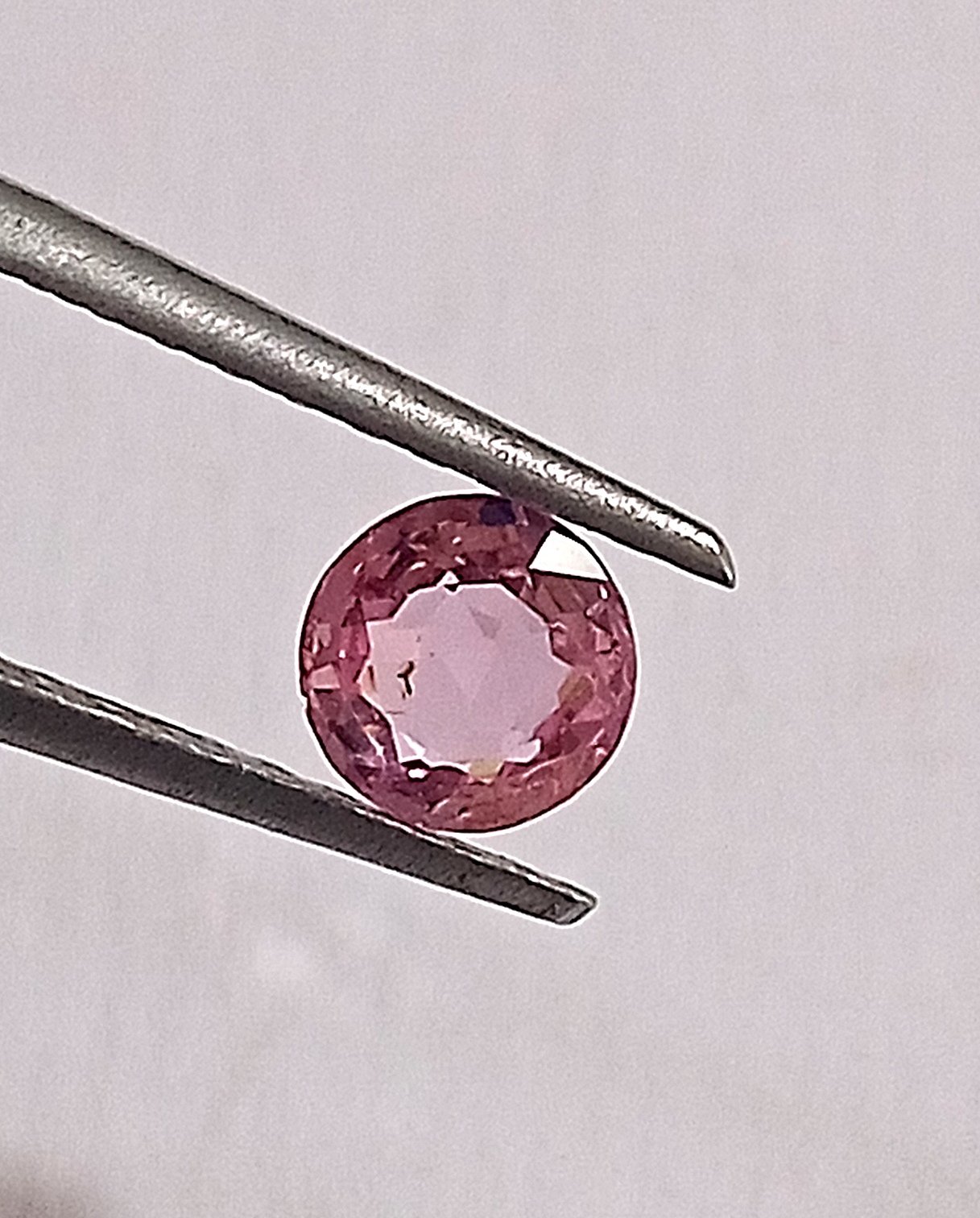 0.68 Cts Ceylon Spinel Gemstone Pink Round Cut 5.1*5.1 MM SP9 - Image 3