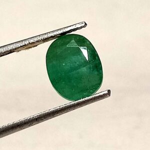 2.80 Cts Natural Zambian Emerald Gemstone Oval Cut 9.6*7.8 MM EM210