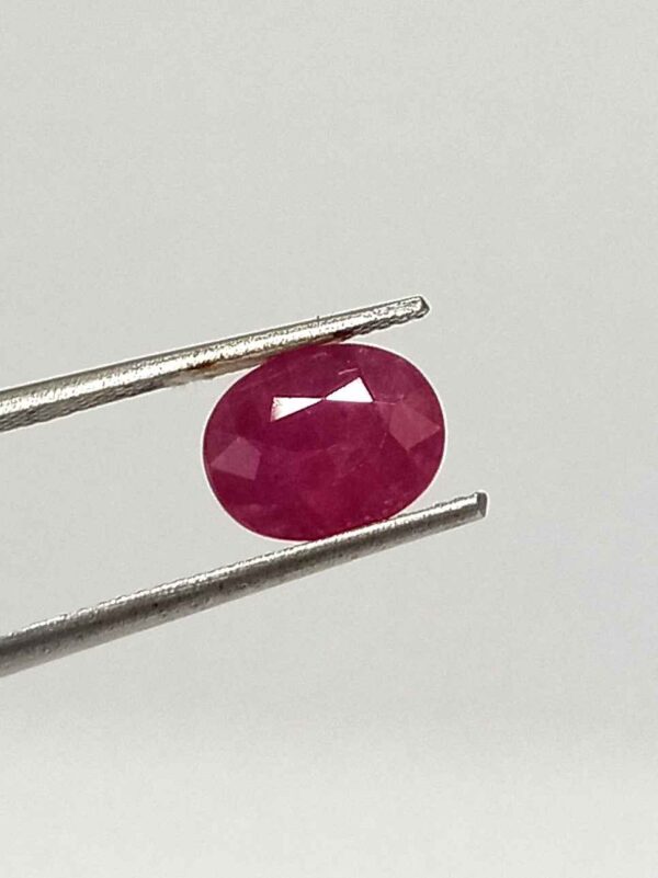 4.10 Cts Natural Mozambique Ruby Gemstone Oval Cut 9.8*7.7 MM R37