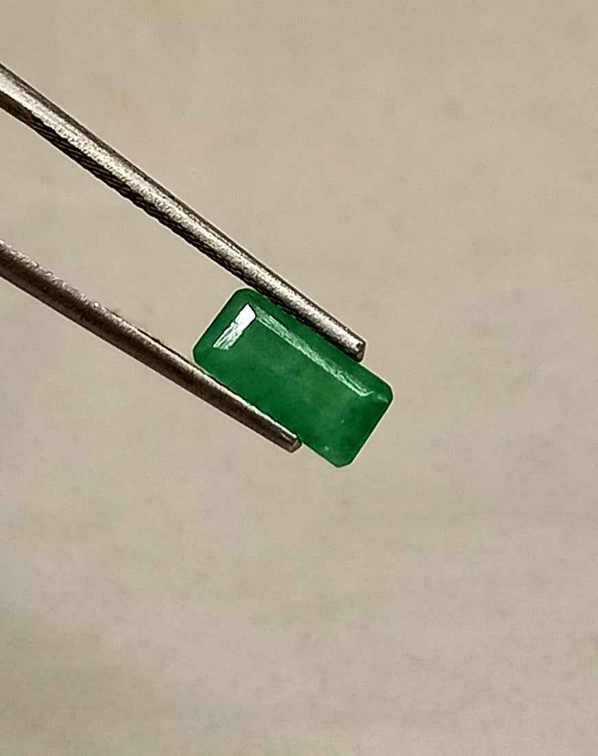 1.30 Cts Natural Zambian Emerald Gemstone Emerald Cut 9.0*4.5 MM EM408