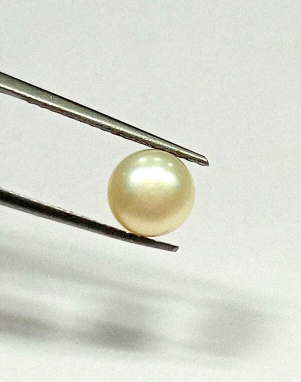 2.60 Cts Fresh Water Pearl Natural China Round Shape 7.7*7.7 MM P67