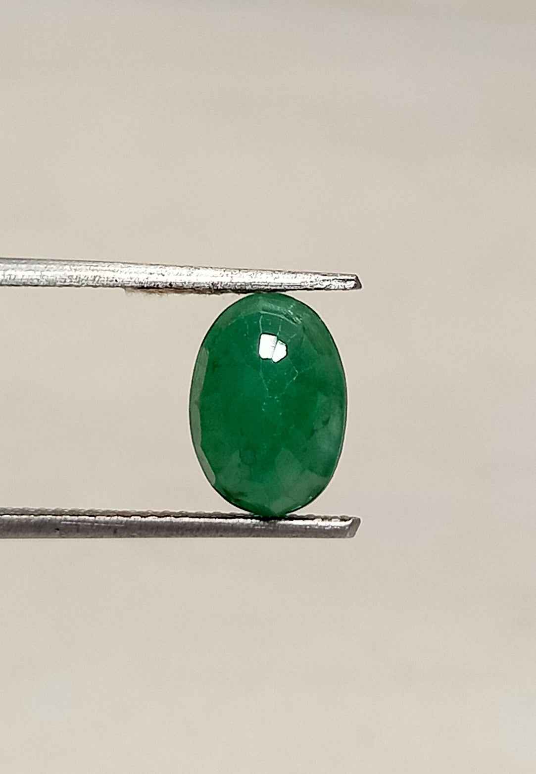 4_b3fee066-1eca-4a53-85d9-f1b1c015ec22 2.45 Cts Emerald Oval Cut Natural Zambian Gemstone 10.1*7.2 MM EM253
