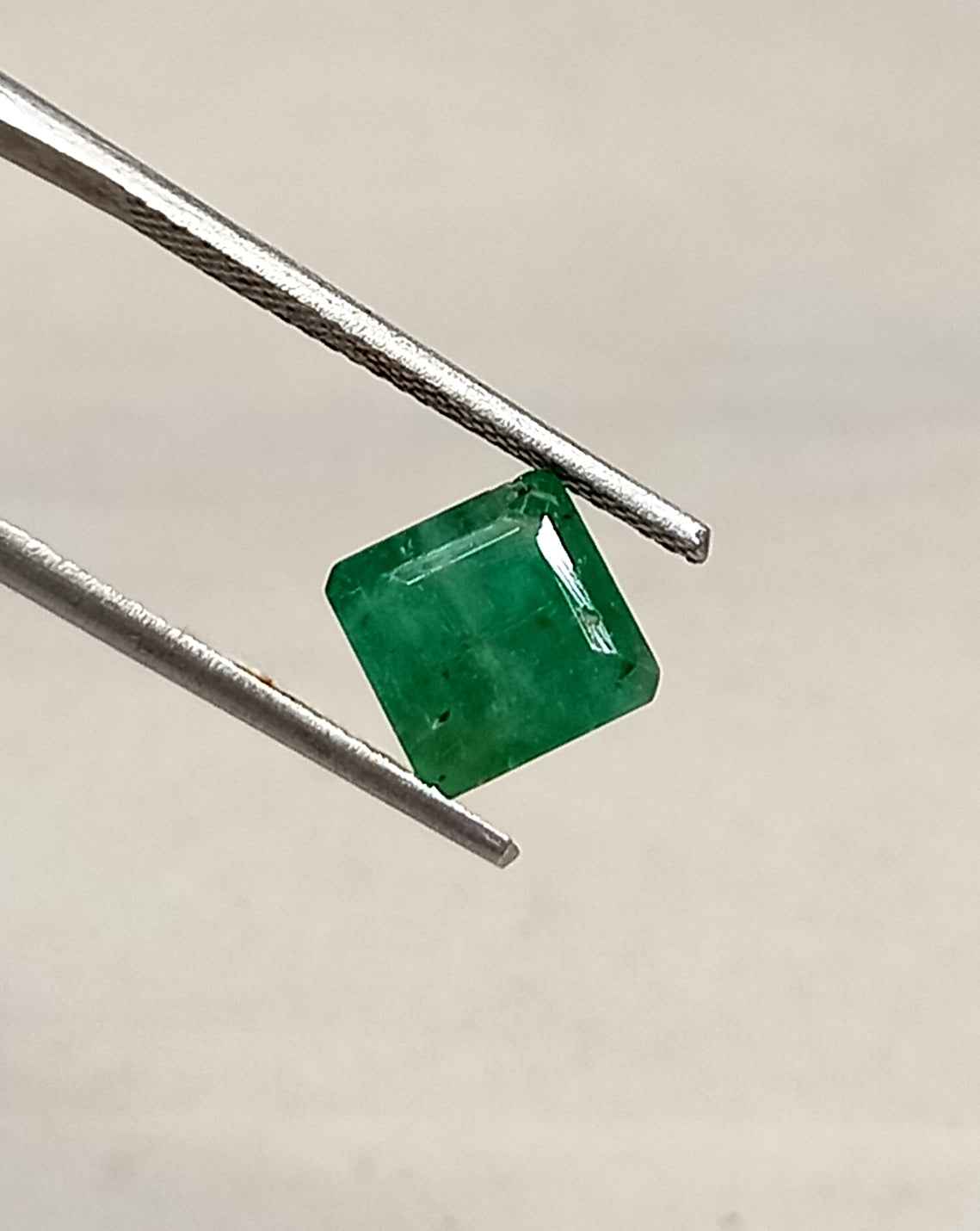 4_f4b32f1e-0d6e-4fe5-8232-24c3692cb1be 2.30 Cts Square Cut Natural Zambian Emerald Gemstone 7.3*7.3 MM EM258