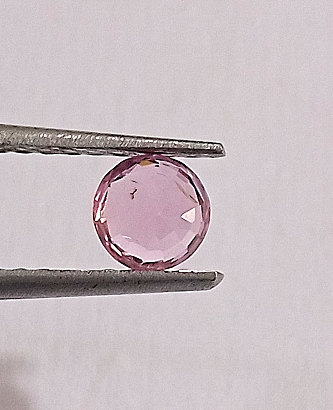 0.68 Cts Ceylon Spinel Gemstone Pink Round Cut 5.1*5.1 MM SP9 - Image 4