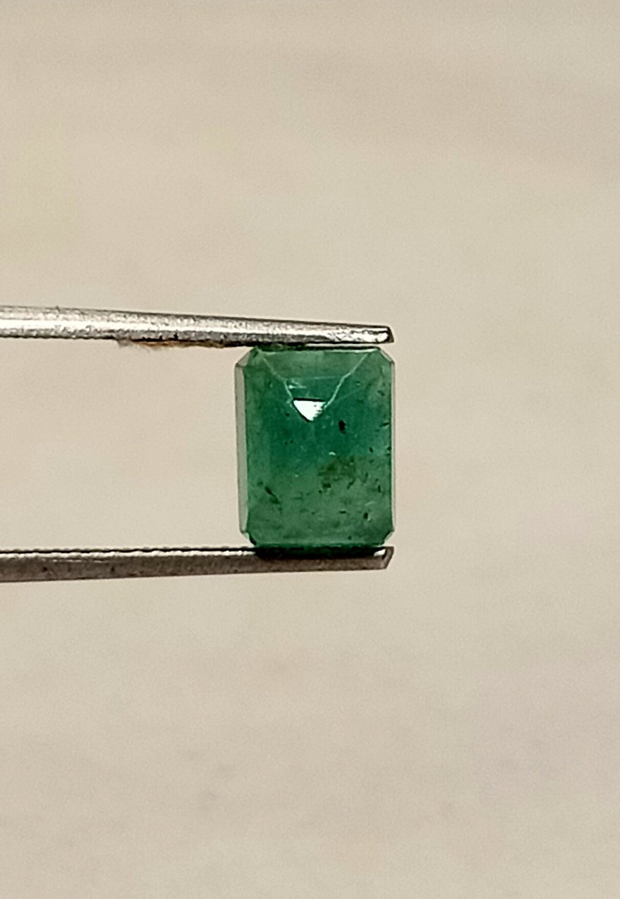 2.45 Cts Natural Zambian Emerald Gemstone Octagon Cut 7.9*6.3 MM EM255 - Image 5