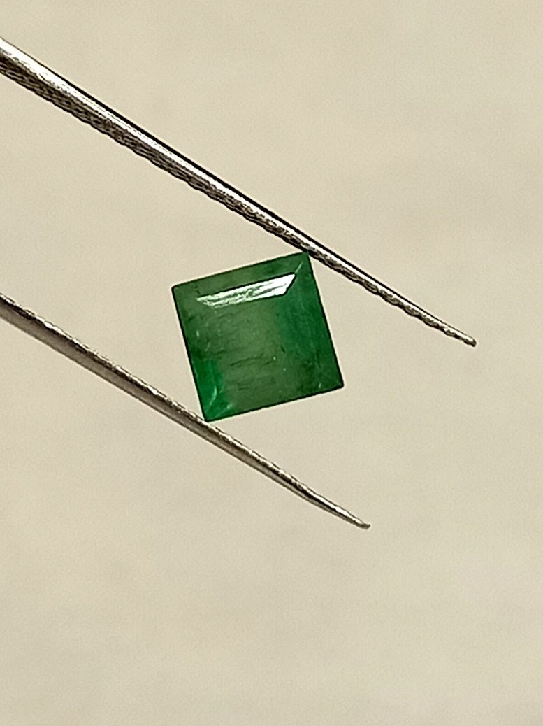 0.94 Cts Square Cut Natural Zambian Emerald Gemstone 5.4*5.4 MM EM586 - Image 5