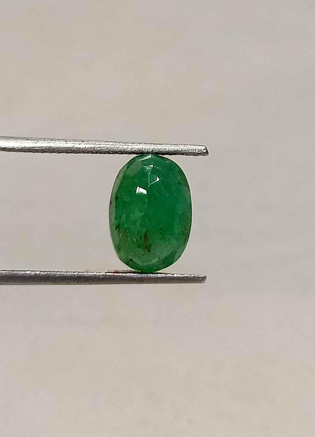 3.75 Cts Oval Cut Natural Zambian Emerald Gemstone 10.8*7.7 MM EM234