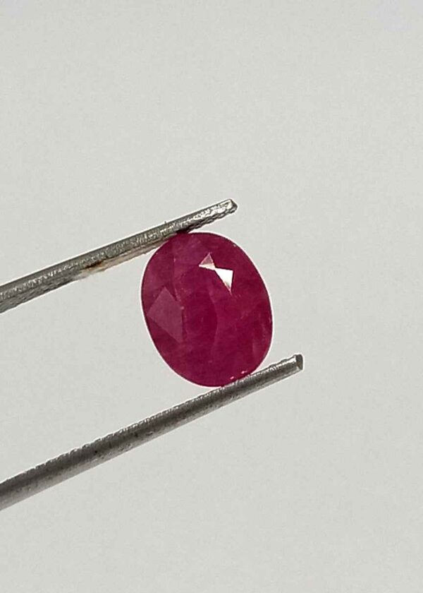 4.10 Cts Natural Mozambique Ruby Gemstone Oval Cut 9.8*7.7 MM R37