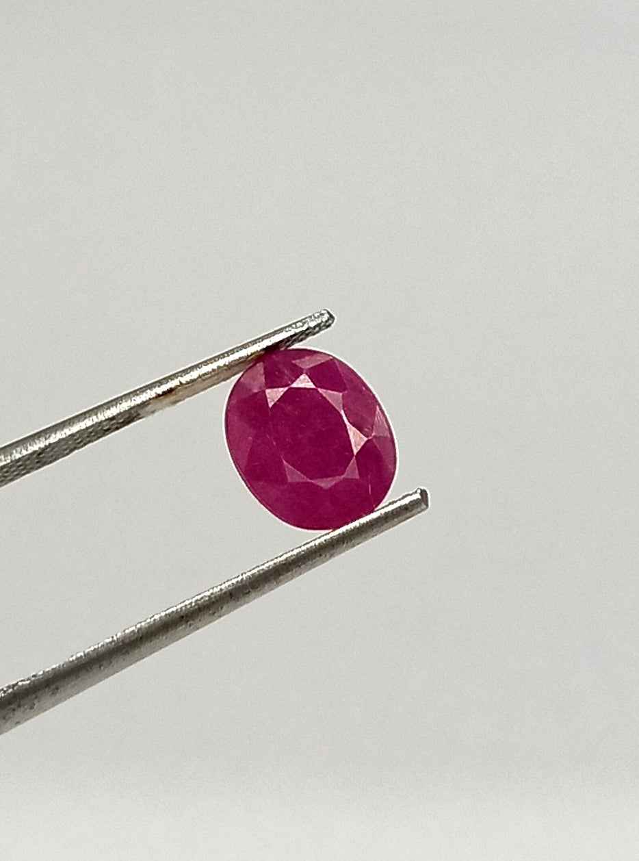 4.05 Cts Natural Mozambique Ruby Gemstone Oval Cut 9.9*8 MM R38