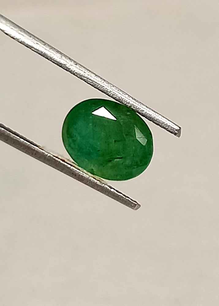 5_78f926e4-99b8-4754-80ed-3d870a7298ac 2.30 Cts Natural Zambian Emerald Gemstone Oval Cut 8.9*6.9 MM EM312
