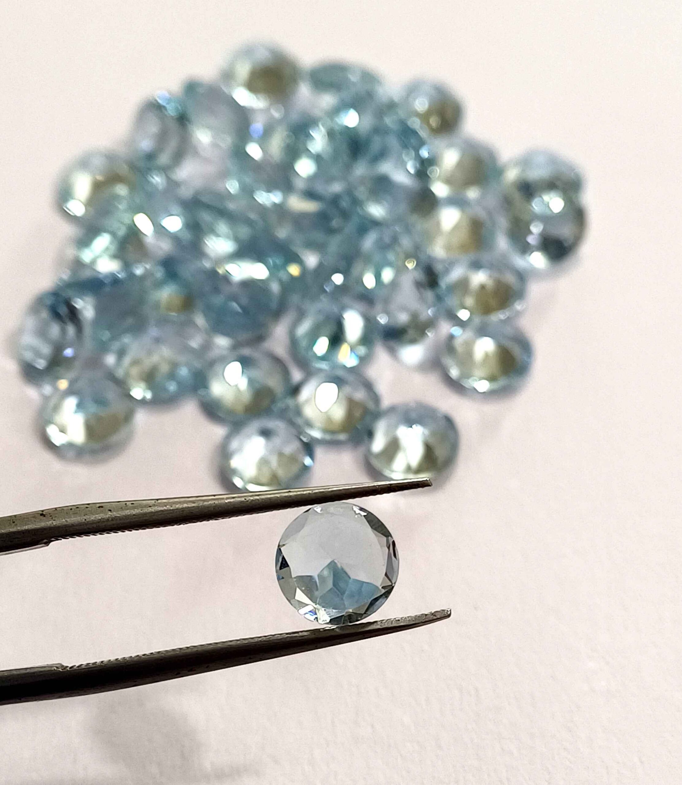 30.15 Cts 40 Pcs Natural Brazil Aquamarine Gemstone Round Cut 6*6 MM AQ13 WATCH VIDEO
