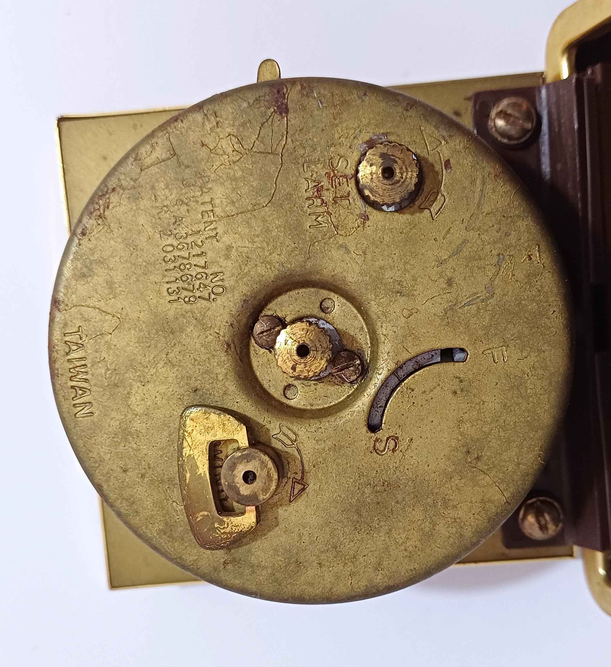 117 Grams 3*3 Inches ANTQ100