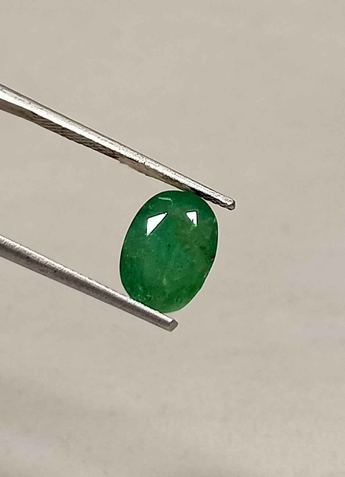 3.75 Cts Oval Cut Natural Zambian Emerald Gemstone 10.8*7.7 MM EM234