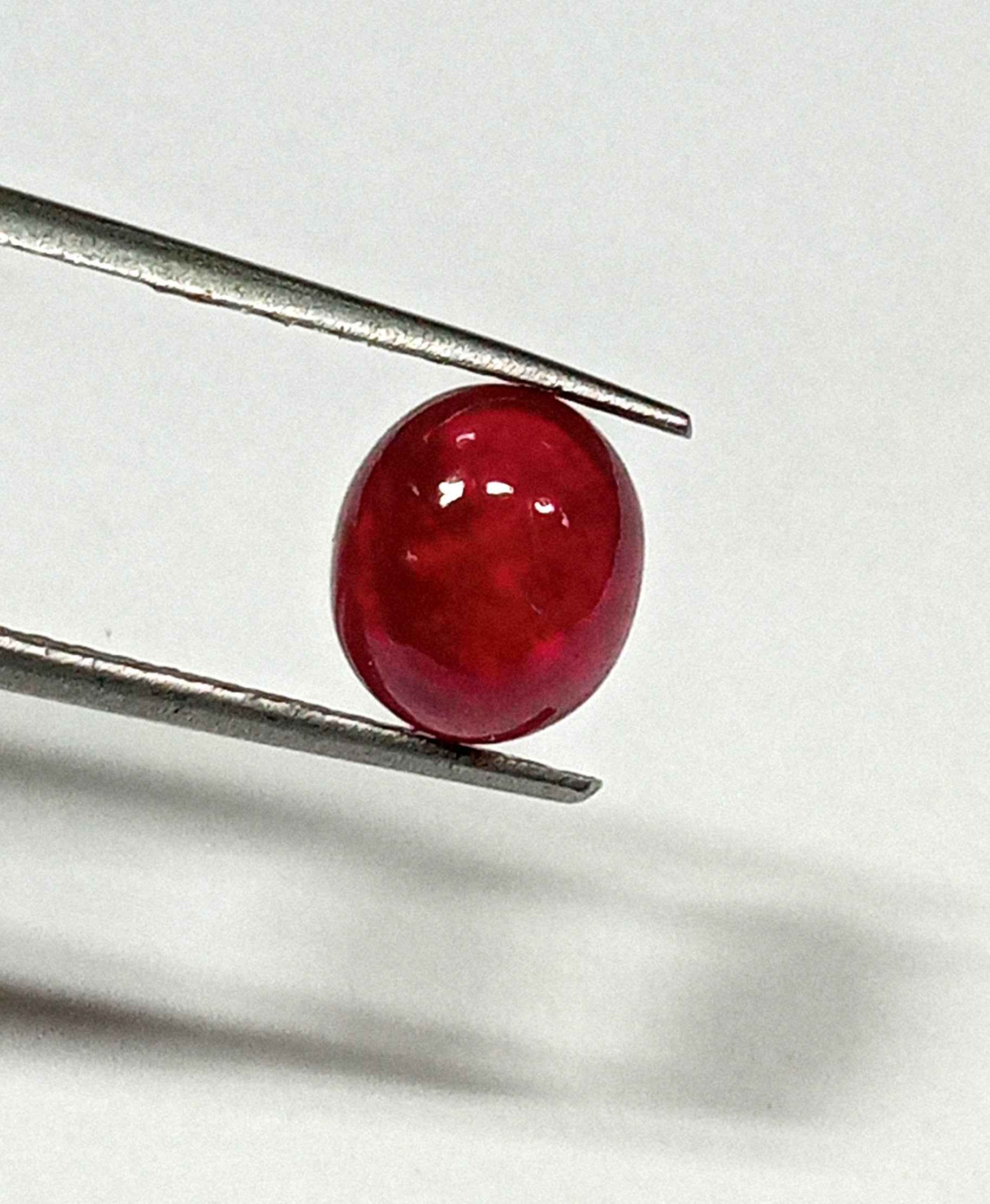 3.65 Cts Natural Myanmar Red Ruby Gemstone Oval Cabochon 8.6*7.5 MM R426