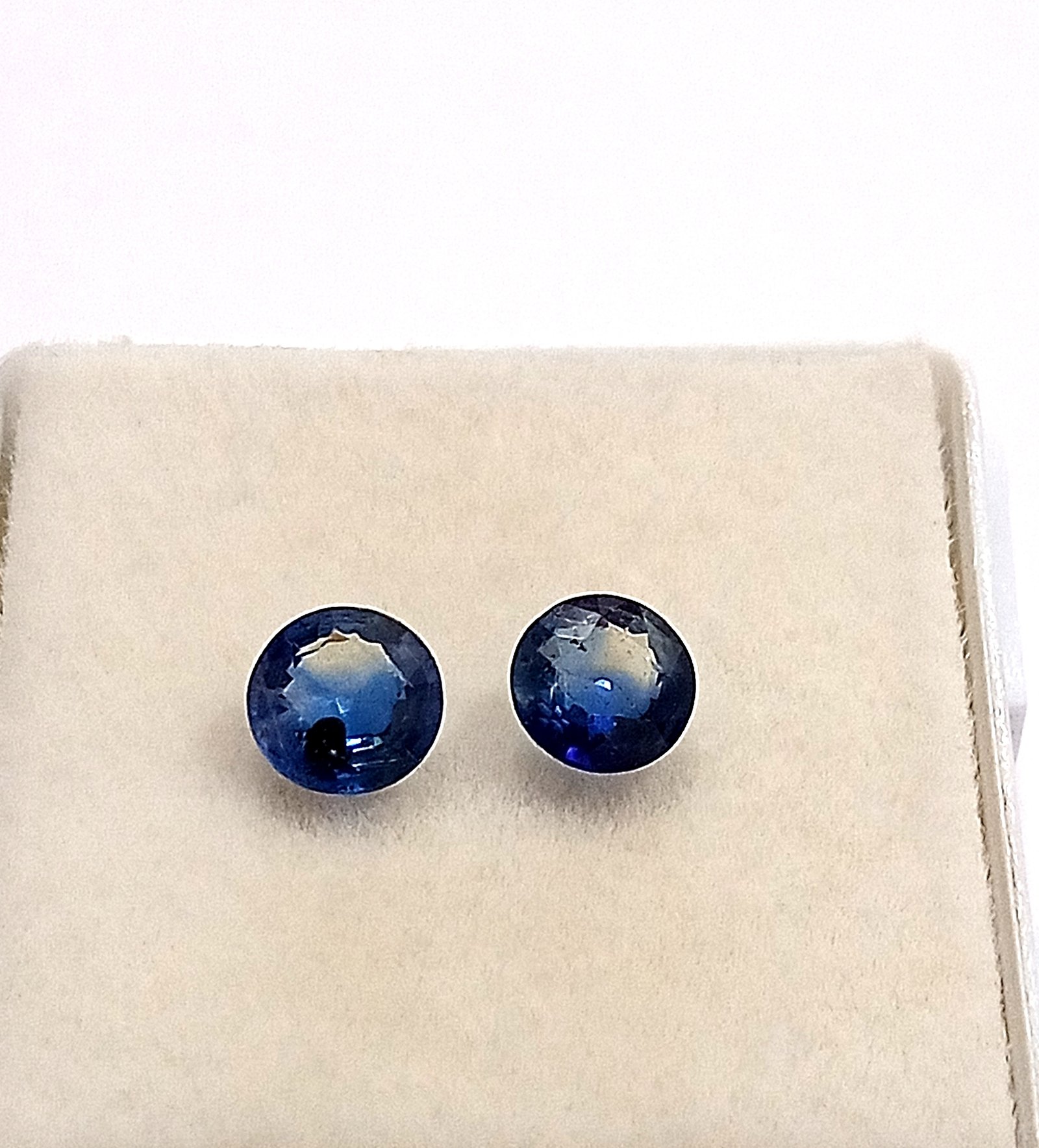 1.10 Cts 2 Pcs Kashmir Blue Sapphire Natural Gemstone Round Cut 5*5 MM KBS12 - Image 6