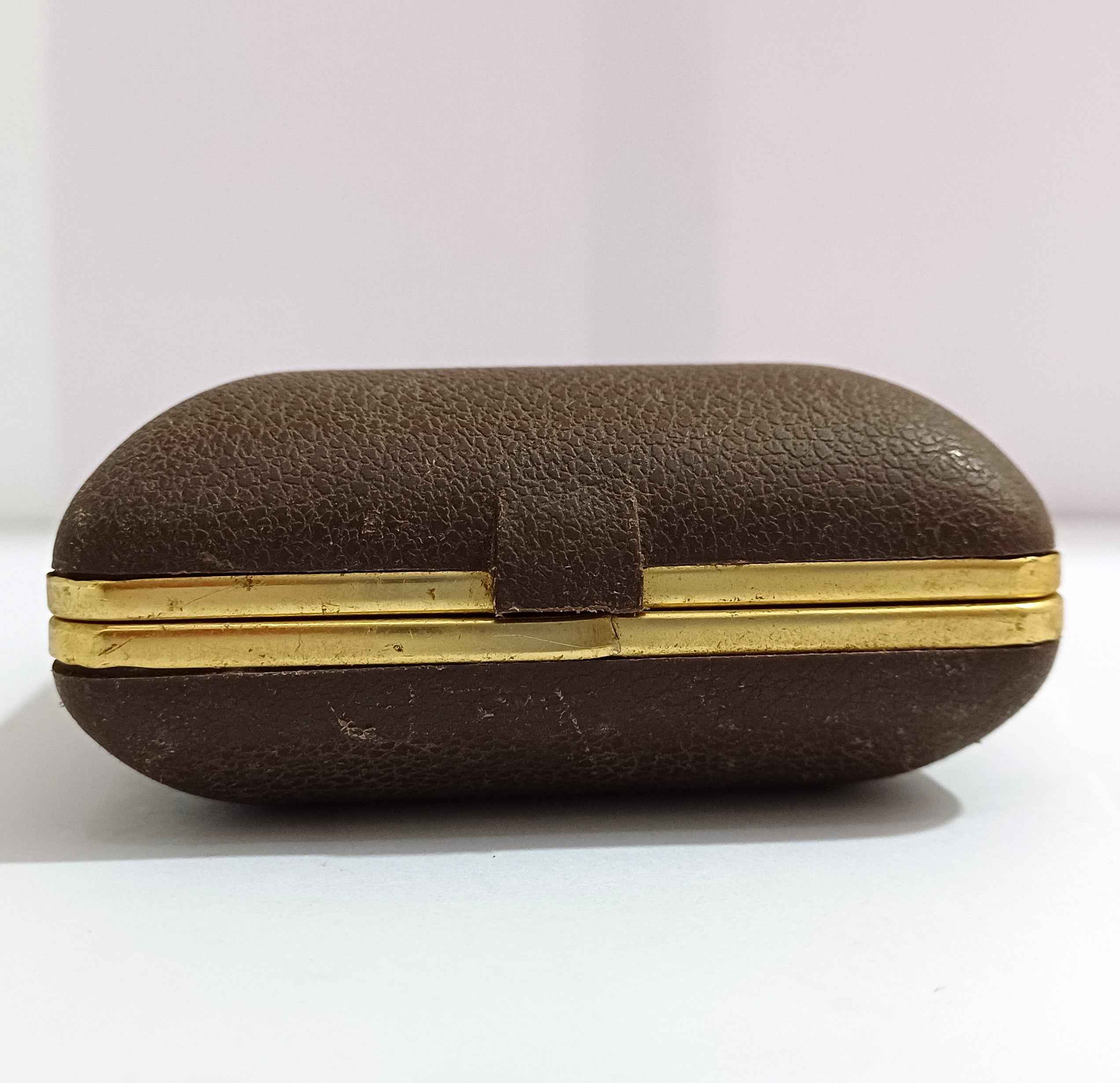 117 Grams 3*3 Inches ANTQ100