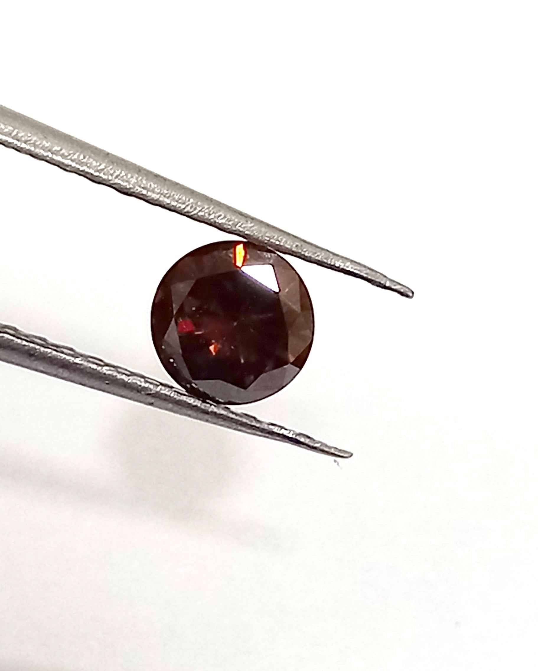 0.70 Cts Moissanite Diamond Natural Round Cut 5.9*5.9 MM MD4