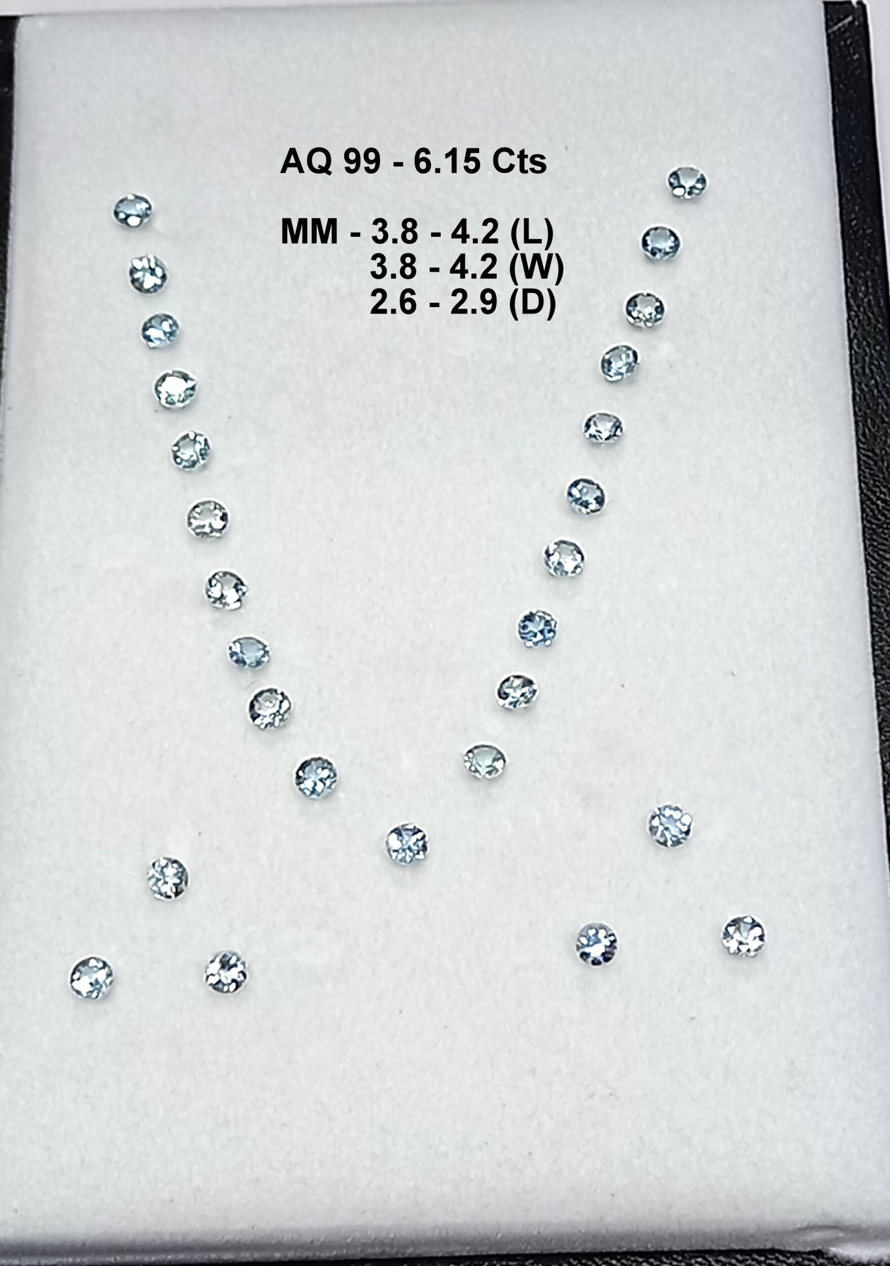 NATURAL AQUAMARINE GEMSTONE1 Aquamarine