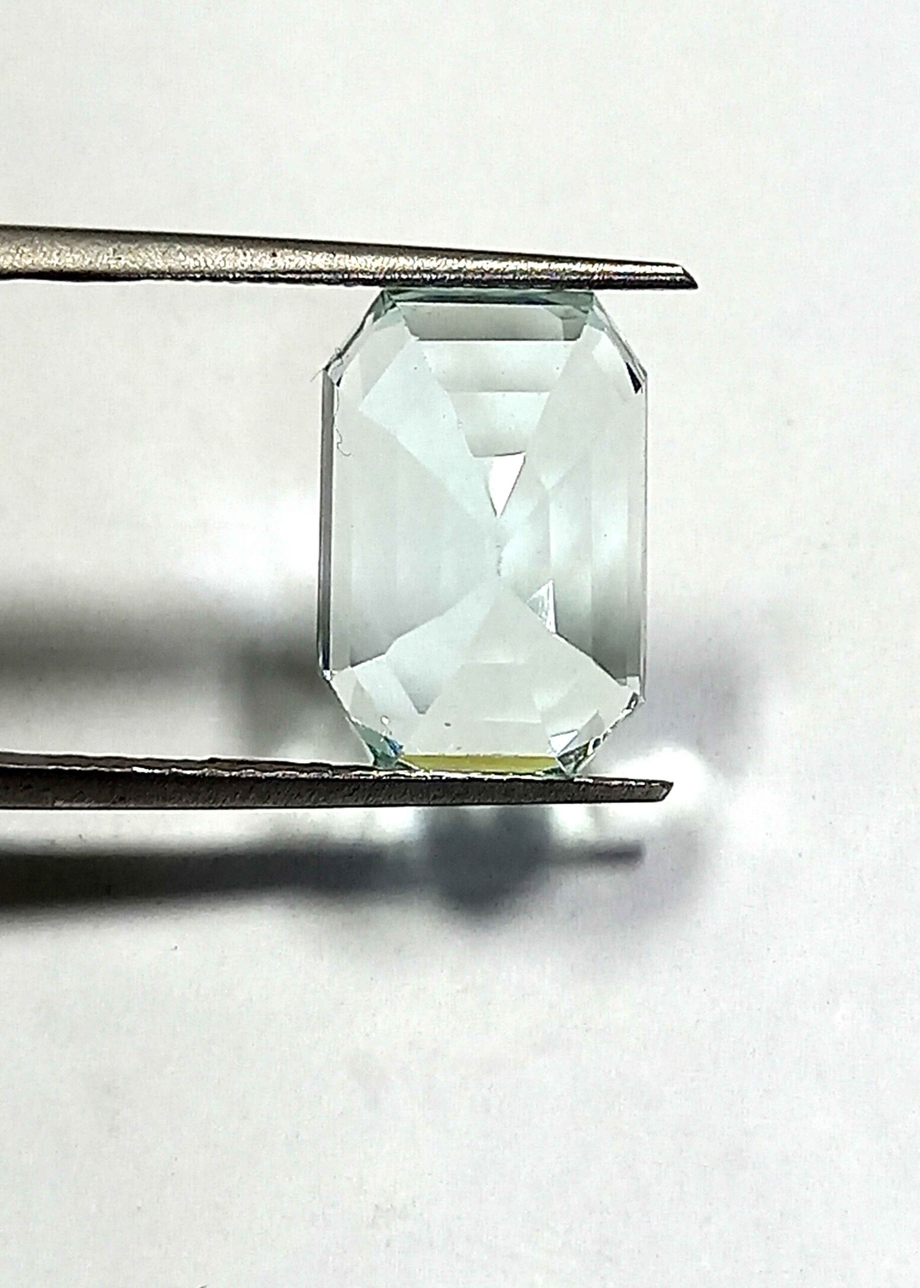 NATURAL AQUAMARINE GEMSTONE5
