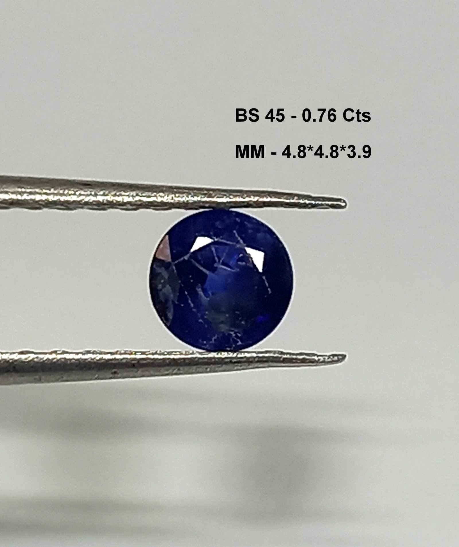 0.76 Cts Round Cut Natural Kashmir Blue Sapphire Gemstone