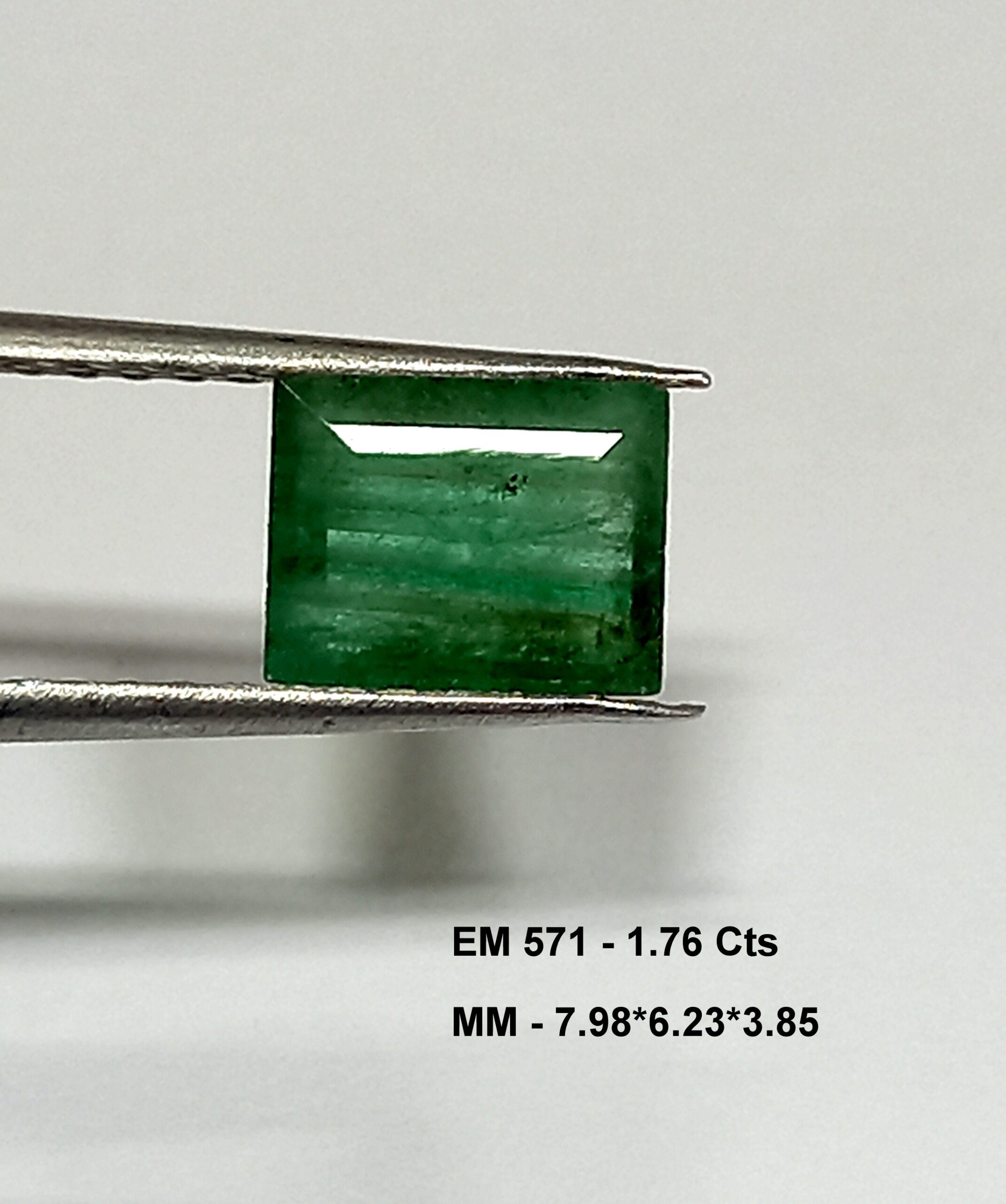 NATURAL EMERALD GEMSTONE 1 Emerald
