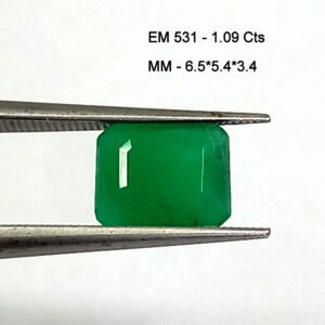 1.09 Cts Zambian Natural Emerald Gemstone Emerald Cut
