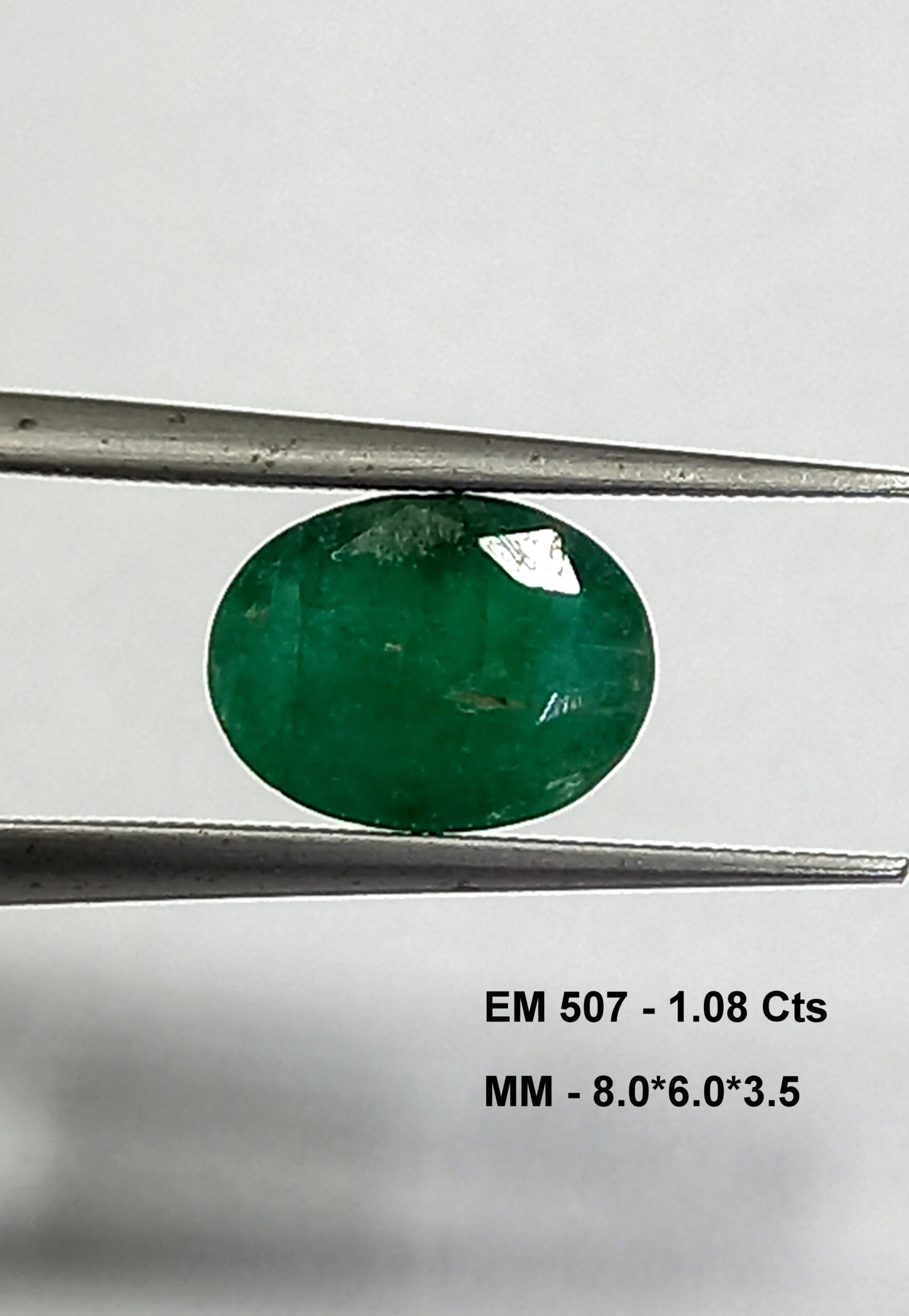 1.08 Cts Natural Brazil Emerald Gemstone Oval Cut