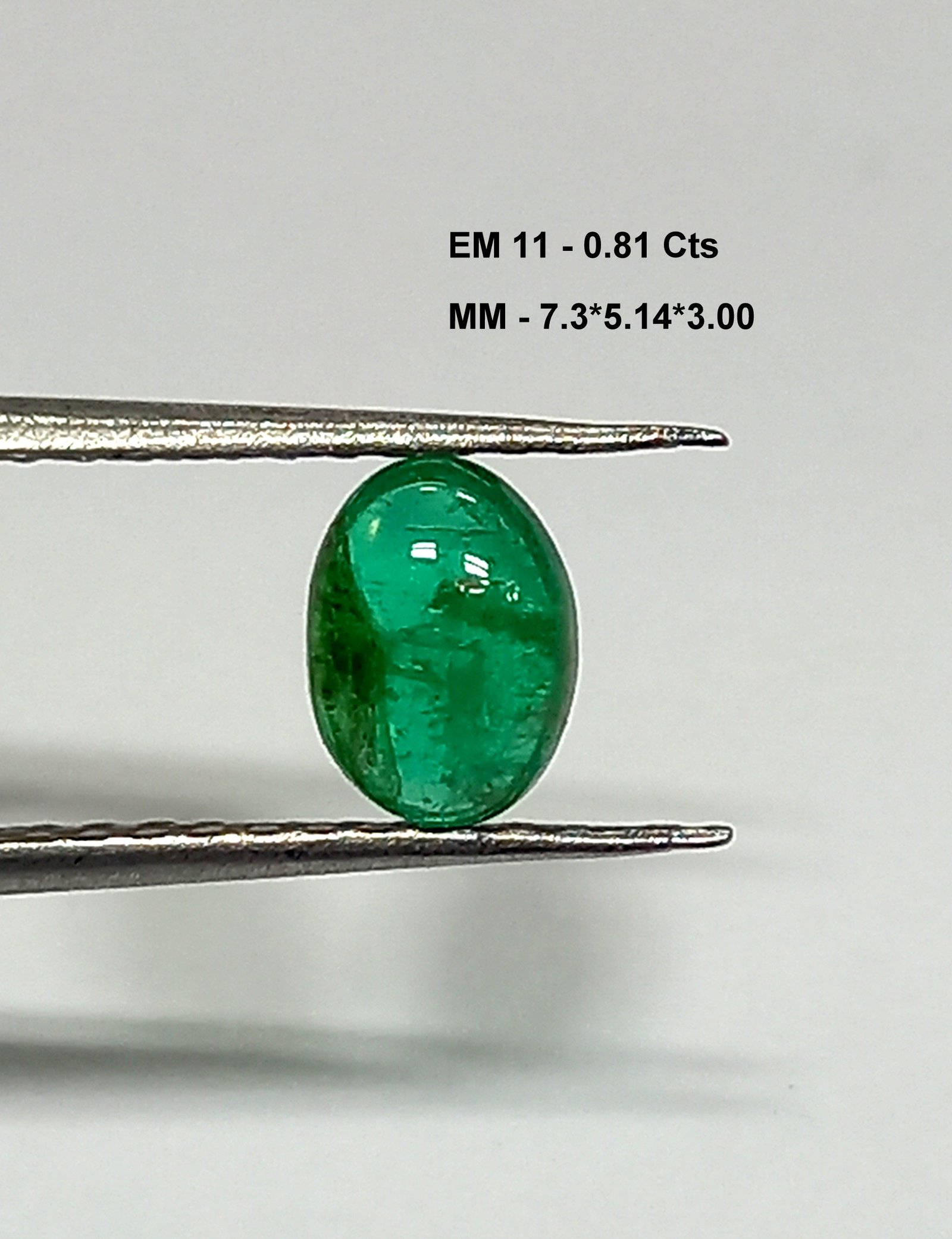 0.81 Cts Natural Zambian Emerald Cabochon Oval Gemstone