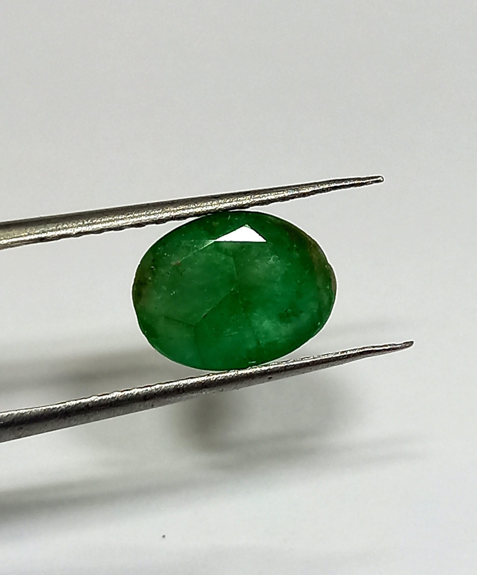 2.51 Cts Natural Zambian Emerald Gemstone Oval Cut 10.38*7.97 MM EM554 - Image 2