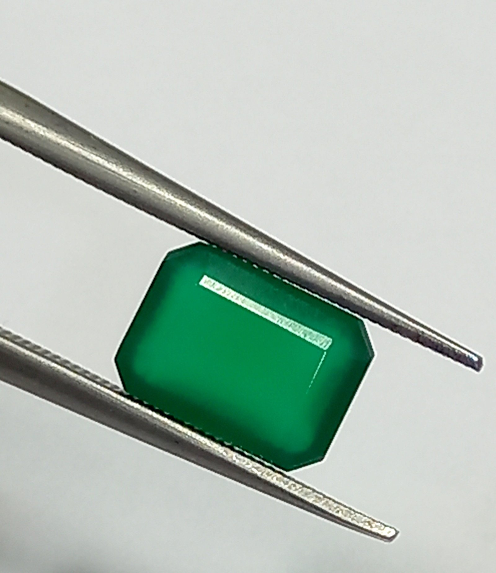 1.05 Cts Emerald Cut Natural Zambian Emerald Gemstone 7.1*5.2 MM EM749 - Image 3