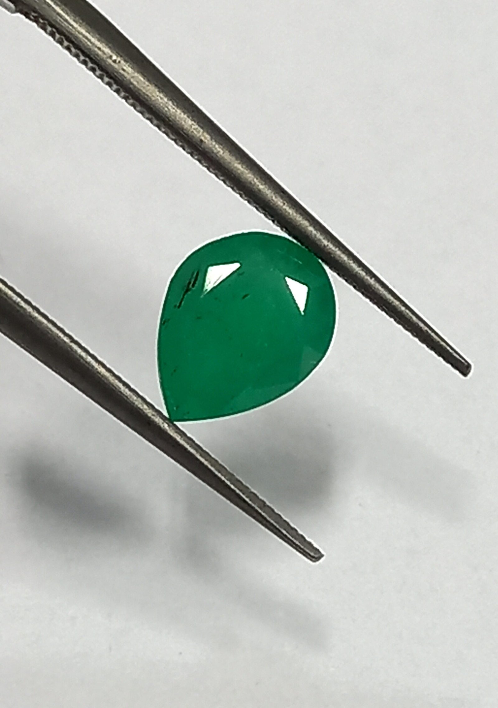 0.87 Cts Natural Zambian Emerald Pear Cut 7.2*5.6 MM EM519 - Natural Zambian Emerald Pear Cut Gemstone - Image 4