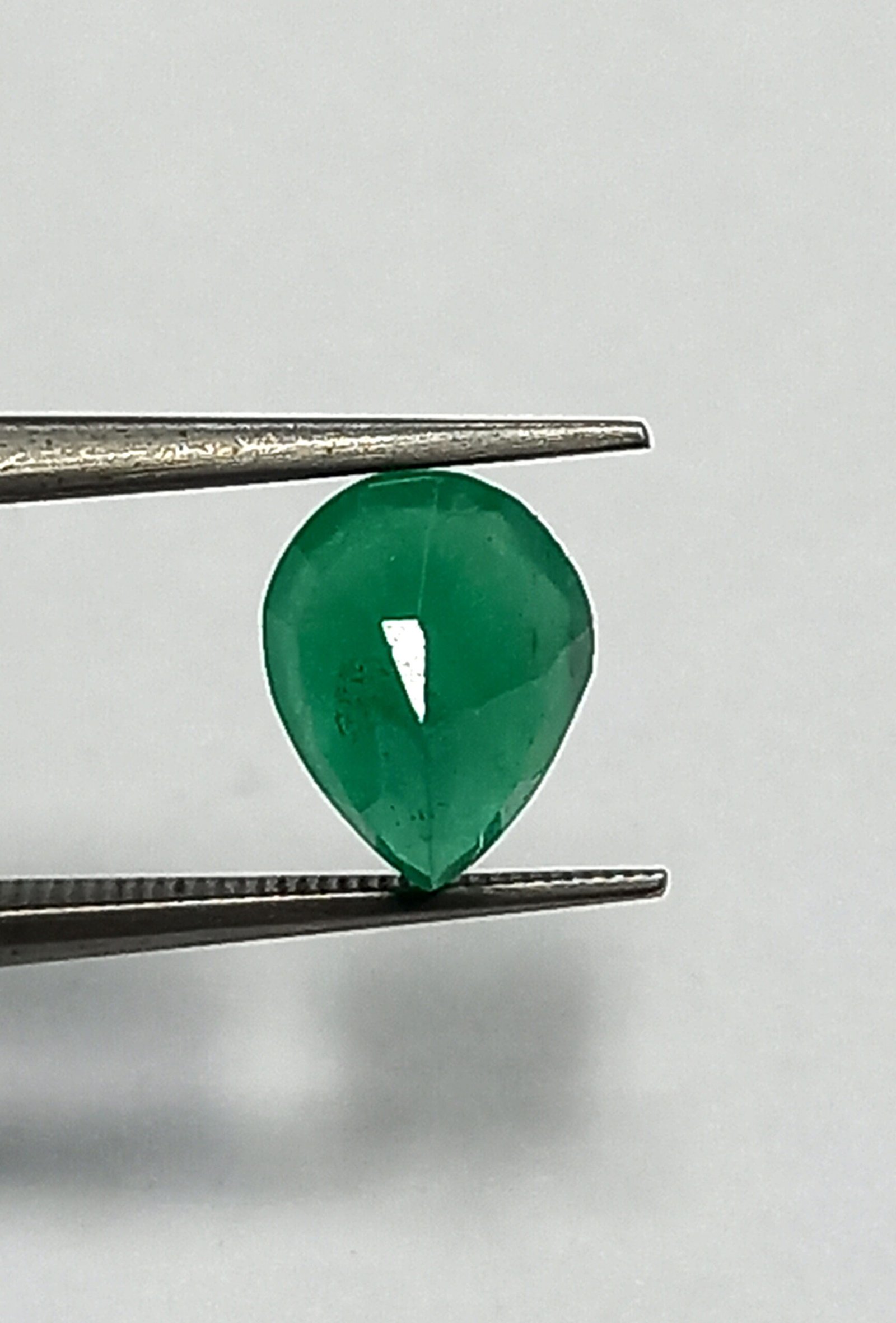 0.87 Cts Natural Zambian Emerald Pear Cut 7.2*5.6 MM EM519 - Natural Zambian Emerald Pear Cut Gemstone - Image 5