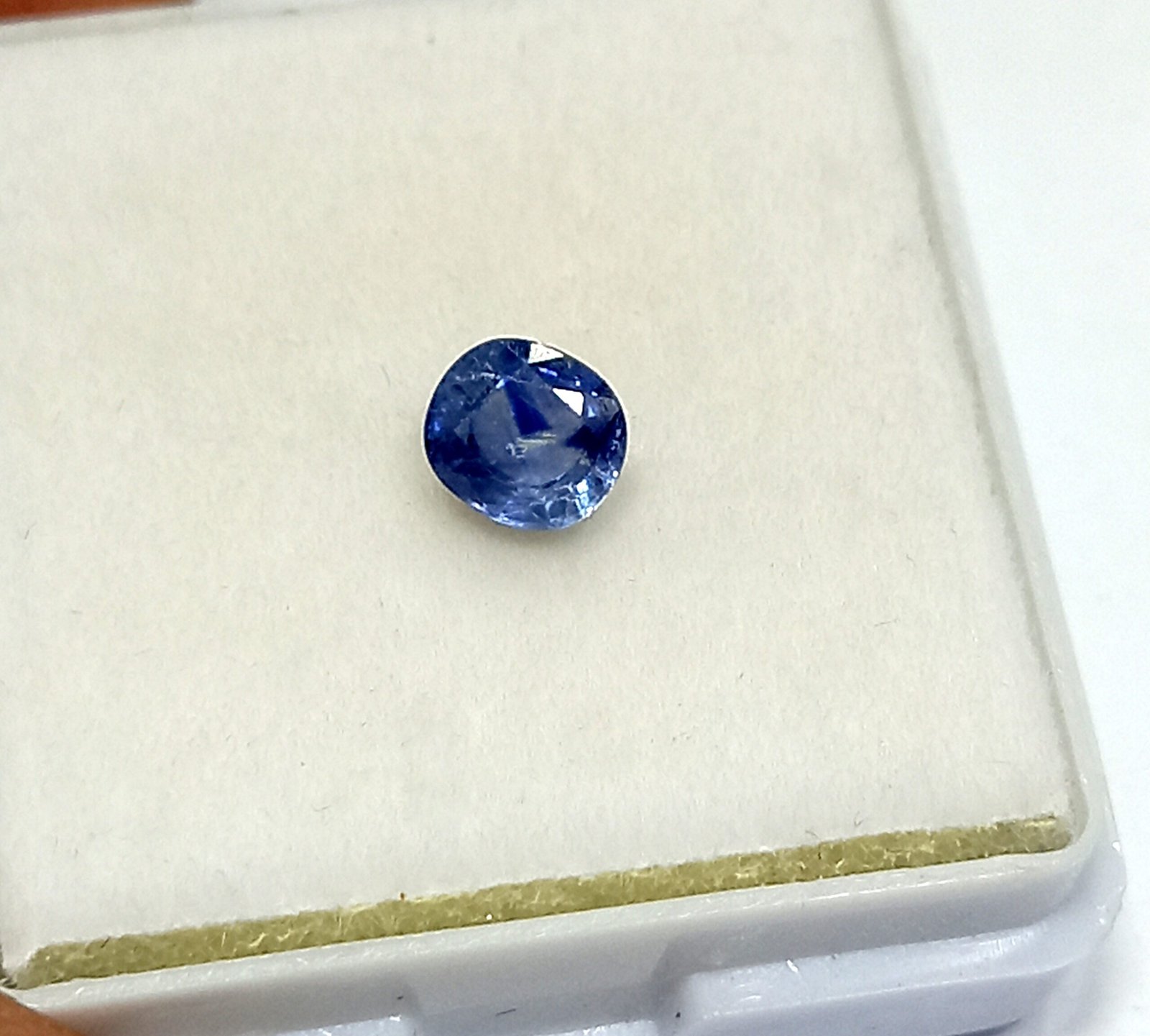 0.63 Cts Natural Kashmir Blue Sapphire Oval Cut 5*4.5 MM KBS1 - Image 3