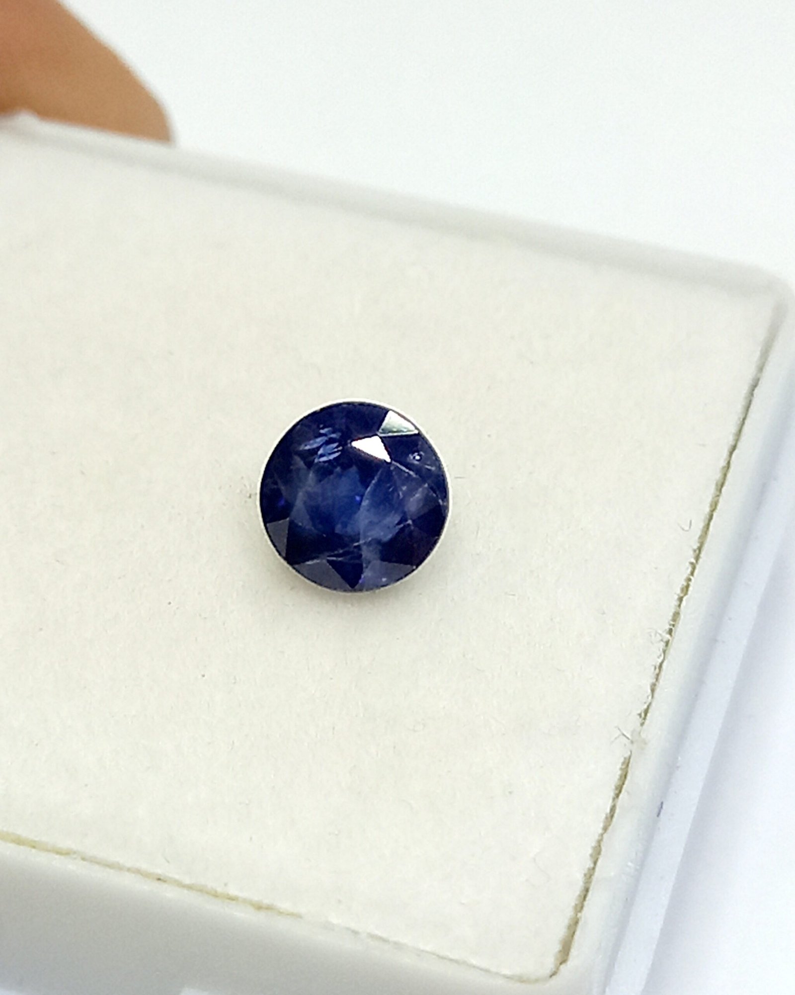 0.89 Cts Kashmir Blue Sapphire Natural Gemstone Round Cut 5.2*5.2 MM KBS4 - Image 3