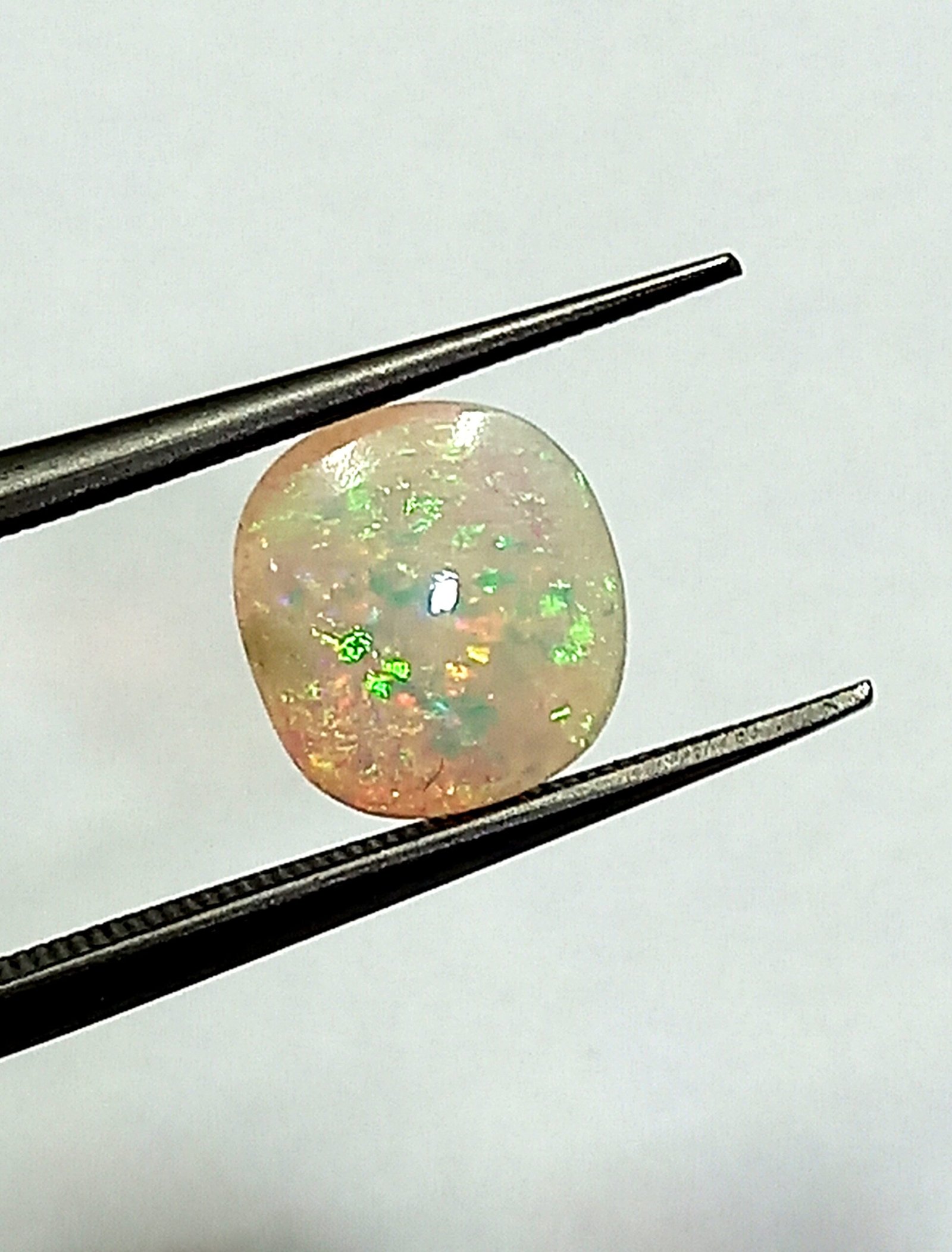 0.70 Cts Natural Australian Opal Cabochon Oval Gemstone Multicolor 7.4*6.8 MM OP19 - Image 2